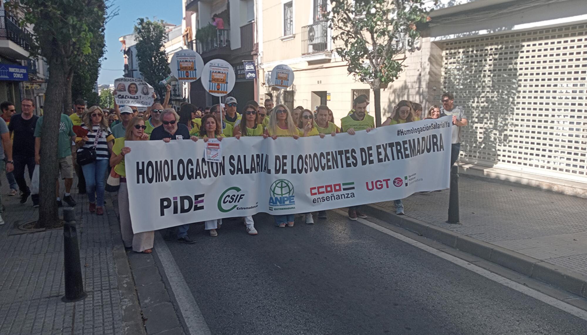 Cabecera mani Extremadura